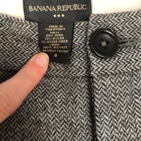 TWO pairs of Banana Republic wide leg trousers - Picture 5 of 8